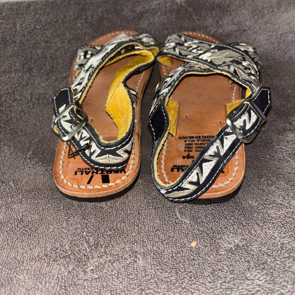 Verthali Exotic Mexican embroidered huarache sandals size 7 - Picture 5 of 6